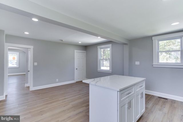 1227 TYLER AVE, Annapolis, MD 21403