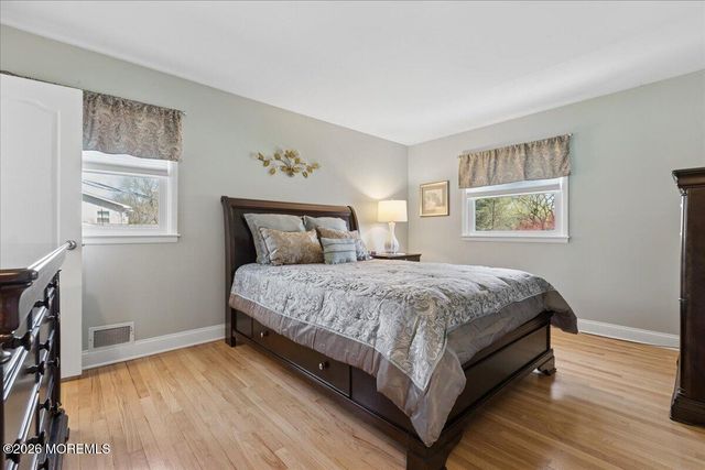 81 Kings Way, Freehold, NJ 07728