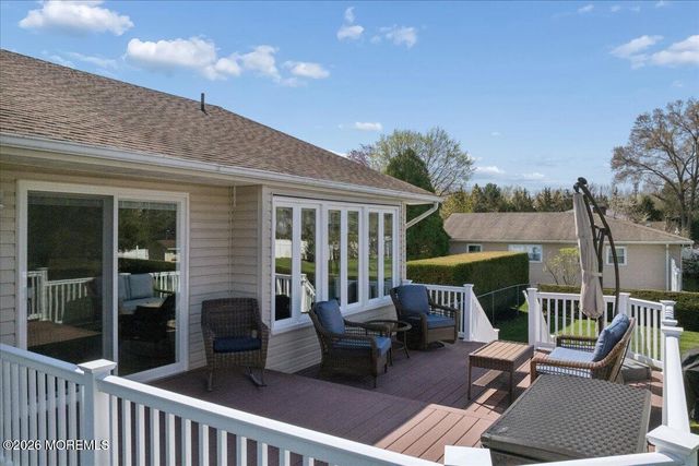 81 Kings Way, Freehold, NJ 07728