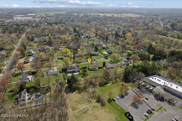 81 Kings Way, Freehold, NJ 07728