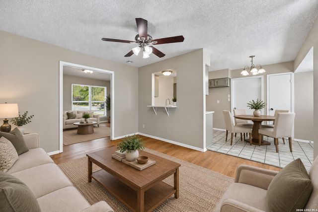 5402 Lake Grove Dr, San Antonio, TX 78244