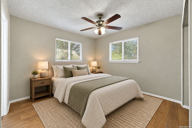 5402 Lake Grove Dr, San Antonio, TX 78244
