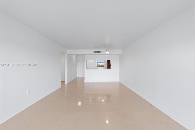10288 NW 9th St Cir 501, Miami, FL 33172