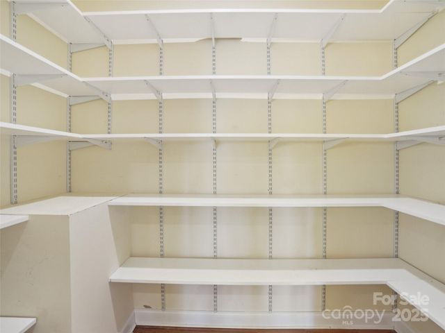 959 Silverglen Way, Hendersonville, NC 28792