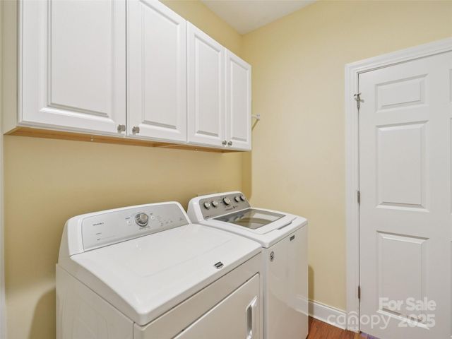 959 Silverglen Way, Hendersonville, NC 28792