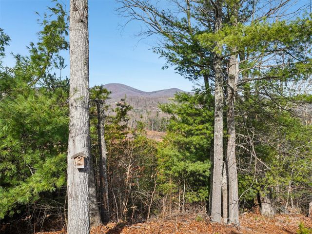 959 Silverglen Way, Hendersonville, NC 28792