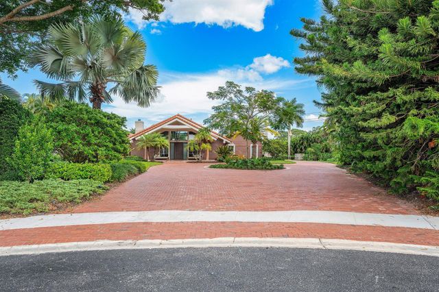 6641 Giralda Circle, Boca Raton, FL 33433