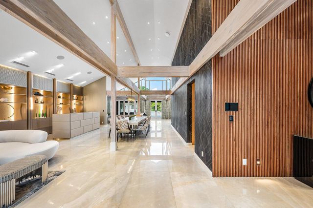 6641 Giralda Circle, Boca Raton, FL 33433