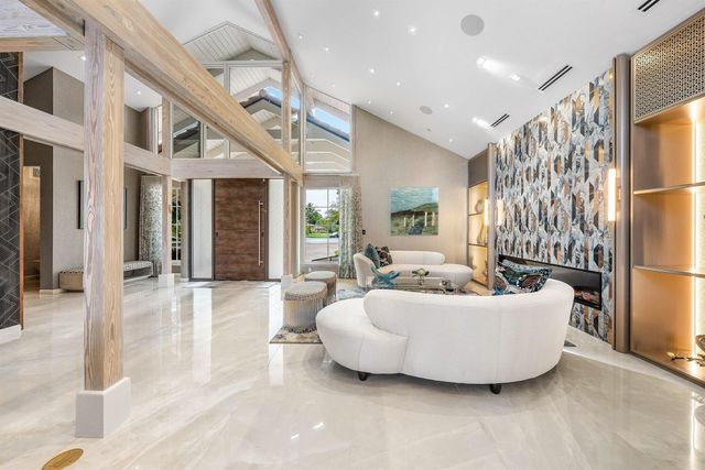 6641 Giralda Circle, Boca Raton, FL 33433