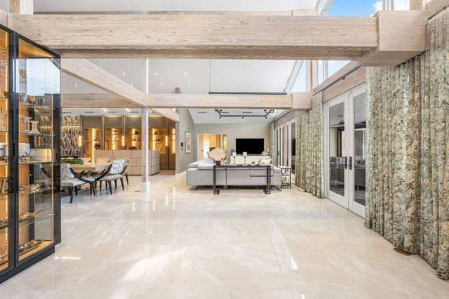 6641 Giralda Circle, Boca Raton, FL 33433