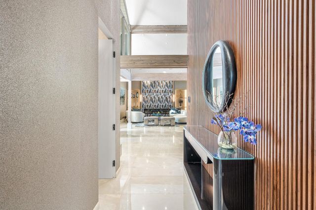 6641 Giralda Circle, Boca Raton, FL 33433