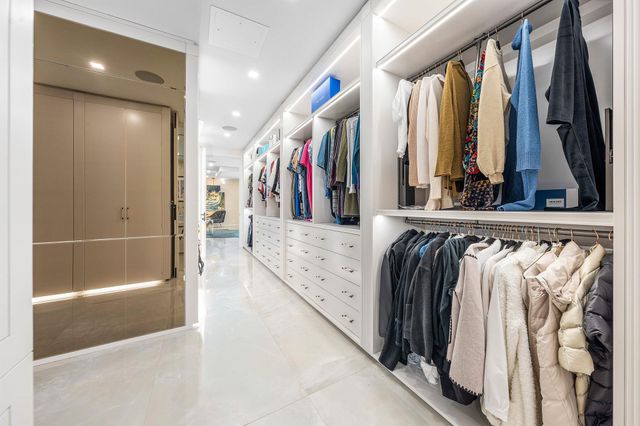 6641 Giralda Circle, Boca Raton, FL 33433