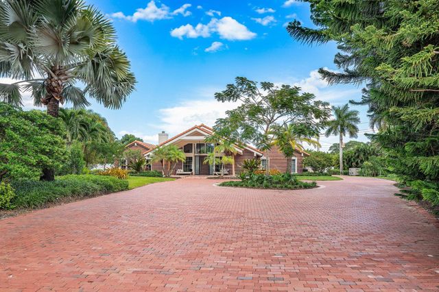 6641 Giralda Circle, Boca Raton, FL 33433