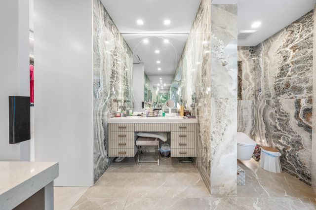 6641 Giralda Circle, Boca Raton, FL 33433