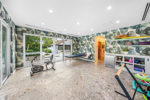 6641 Giralda Circle, Boca Raton, FL 33433