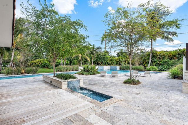 6641 Giralda Circle, Boca Raton, FL 33433