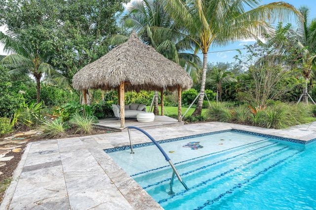 6641 Giralda Circle, Boca Raton, FL 33433