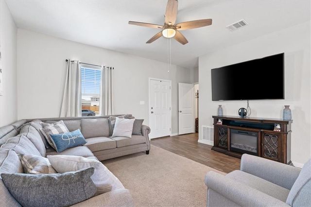 13501 Robert Wagner BND, Manor, TX 78653