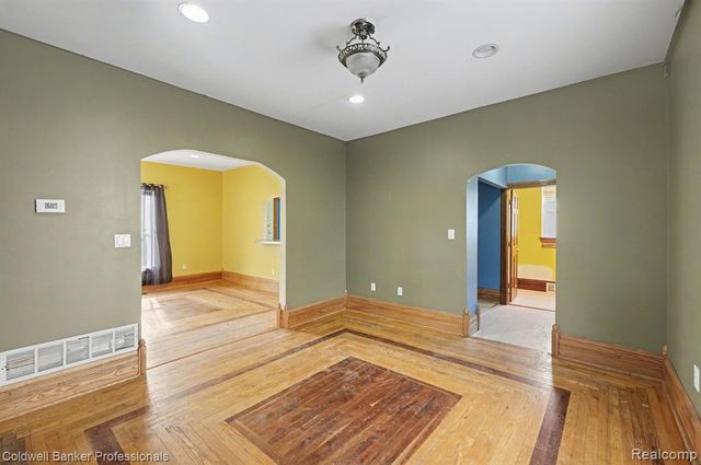 163 Norton Street, Pontiac, MI 48341