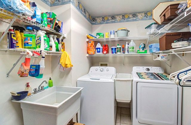 3090 Shaconage Trail, Sevierville, TN 37876