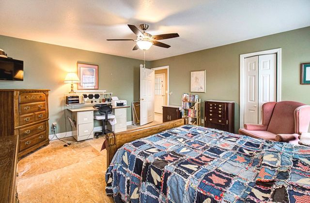 3090 Shaconage Trail, Sevierville, TN 37876