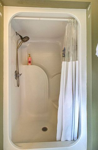 3090 Shaconage Trail, Sevierville, TN 37876