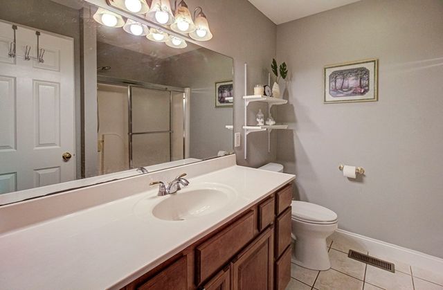 3090 Shaconage Trail, Sevierville, TN 37876