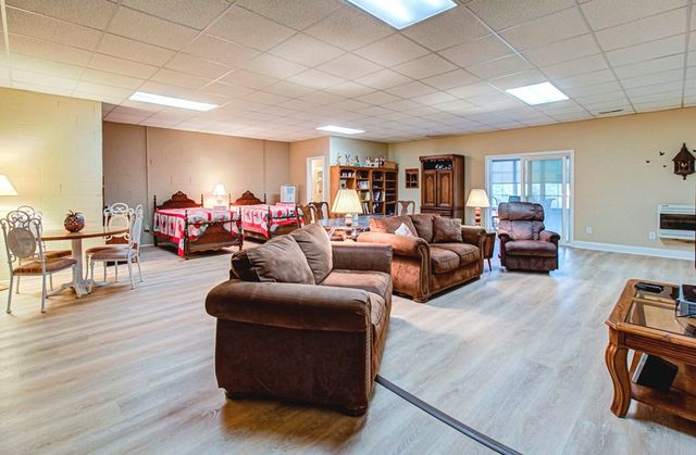 3090 Shaconage Trail, Sevierville, TN 37876