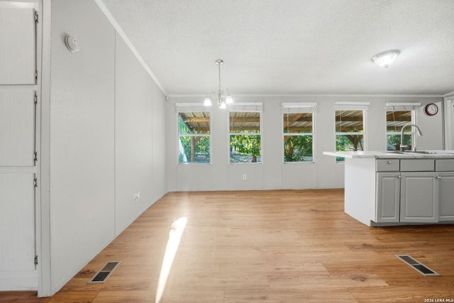 23927 Wilted Oak, San Antonio, TX 78264