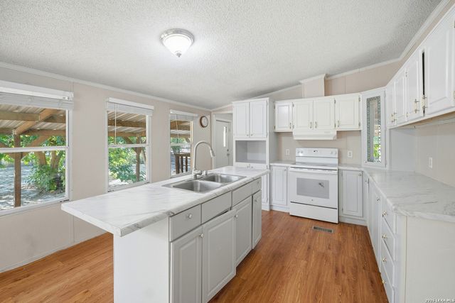 23927 Wilted Oak, San Antonio, TX 78264