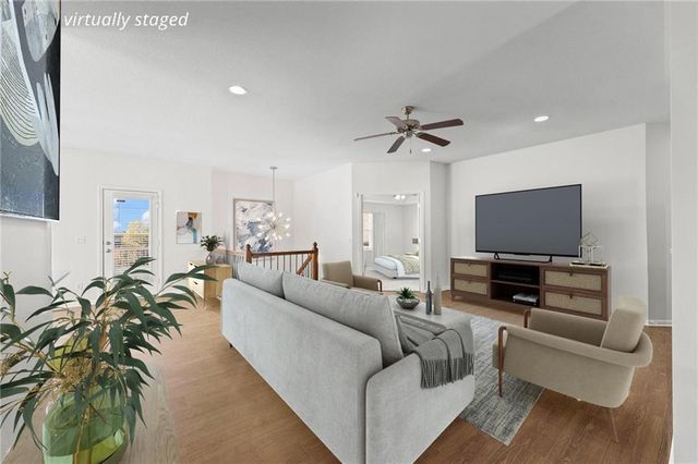 21962 W 116th Terrace, Olathe, KS 66061