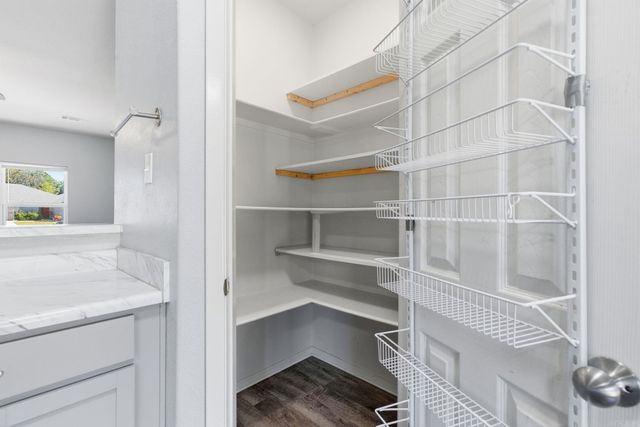 2421 Kenneth Dr., Benton, AR 72015