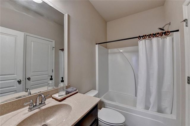 5980 Vista Brook Drive, Suwanee, GA 30024