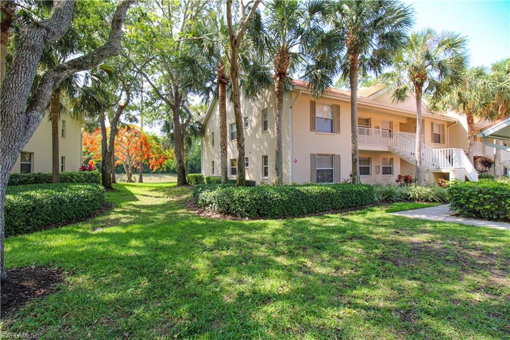 225 Robin Hood CIR 203, NAPLES, FL 34104 — photo 2