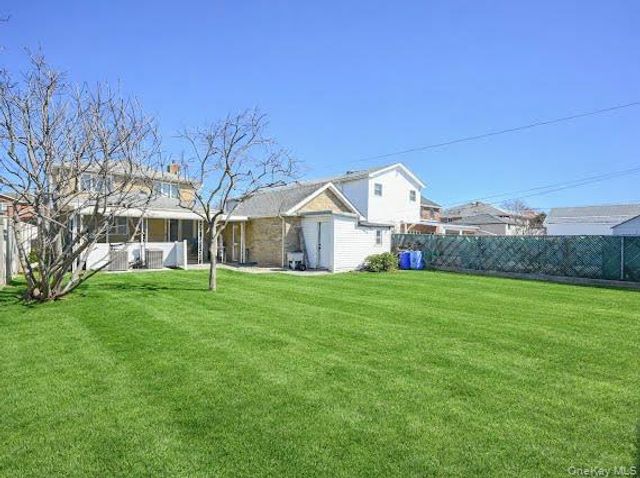 151-52 21st Avenue, Whitestone, NY 11357