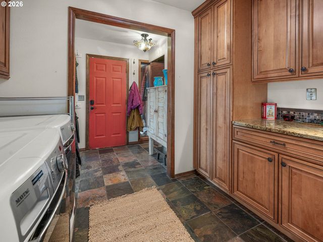 45045 Nw ELK MOUNTAIN Rd, Banks, OR 97106