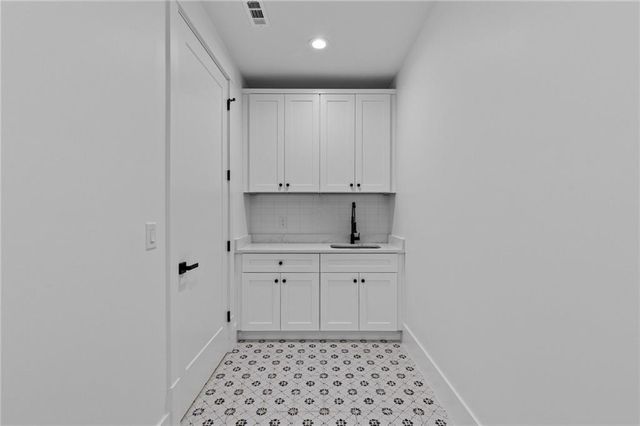 2865 Old Fountain Road, Dacula, GA 30019