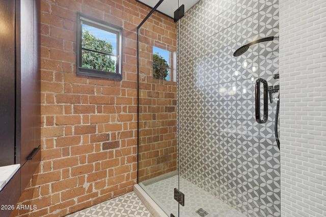 1607 W FLOWER Circle N, Phoenix, AZ 85015