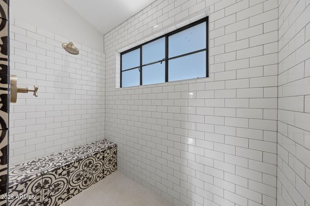 1607 W FLOWER Circle N, Phoenix, AZ 85015