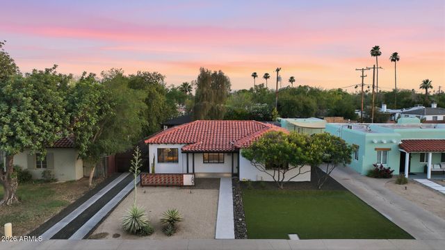 1607 W FLOWER Circle N, Phoenix, AZ 85015