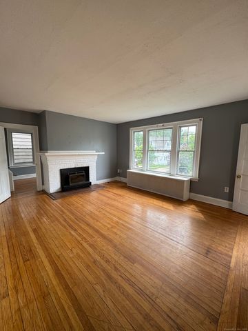 1559 Ella T Grasso Boulevard 1, New Haven, CT 06511