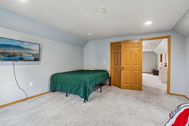 510 E Main STREET, Waterford, WI 53185
