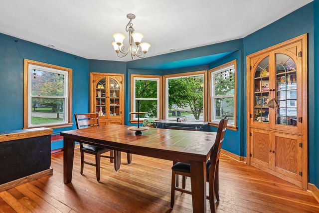 510 E Main STREET, Waterford, WI 53185