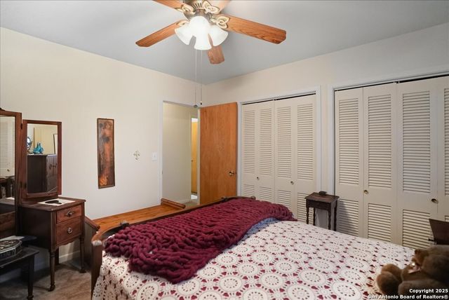 1000 Austin St., George West, TX 78022