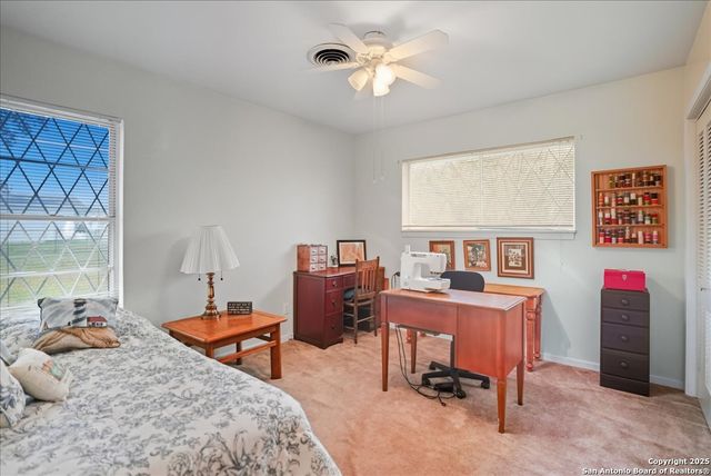 1000 Austin St., George West, TX 78022