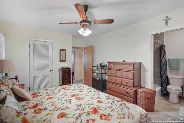 1000 Austin St., George West, TX 78022