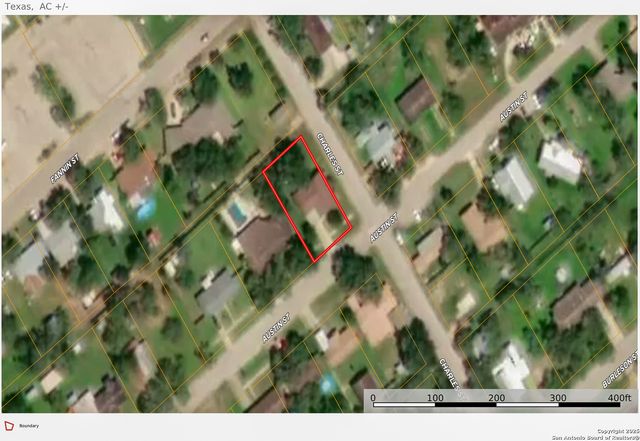 1000 Austin St., George West, TX 78022