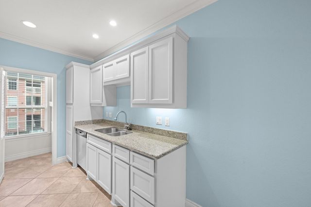 7000 Seawall Boulevard 126, Galveston, TX 77551