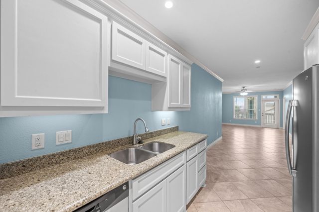 7000 Seawall Boulevard 126, Galveston, TX 77551