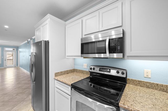 7000 Seawall Boulevard 126, Galveston, TX 77551